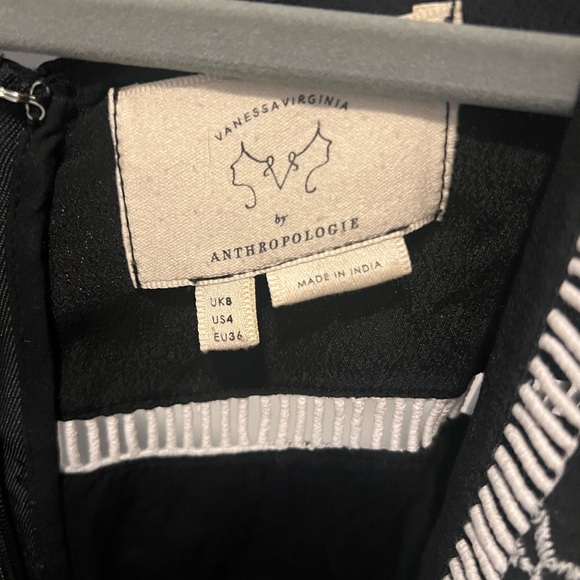 Anthropologie embroidered dress, black and white, size 4 - Picture 3 of 4